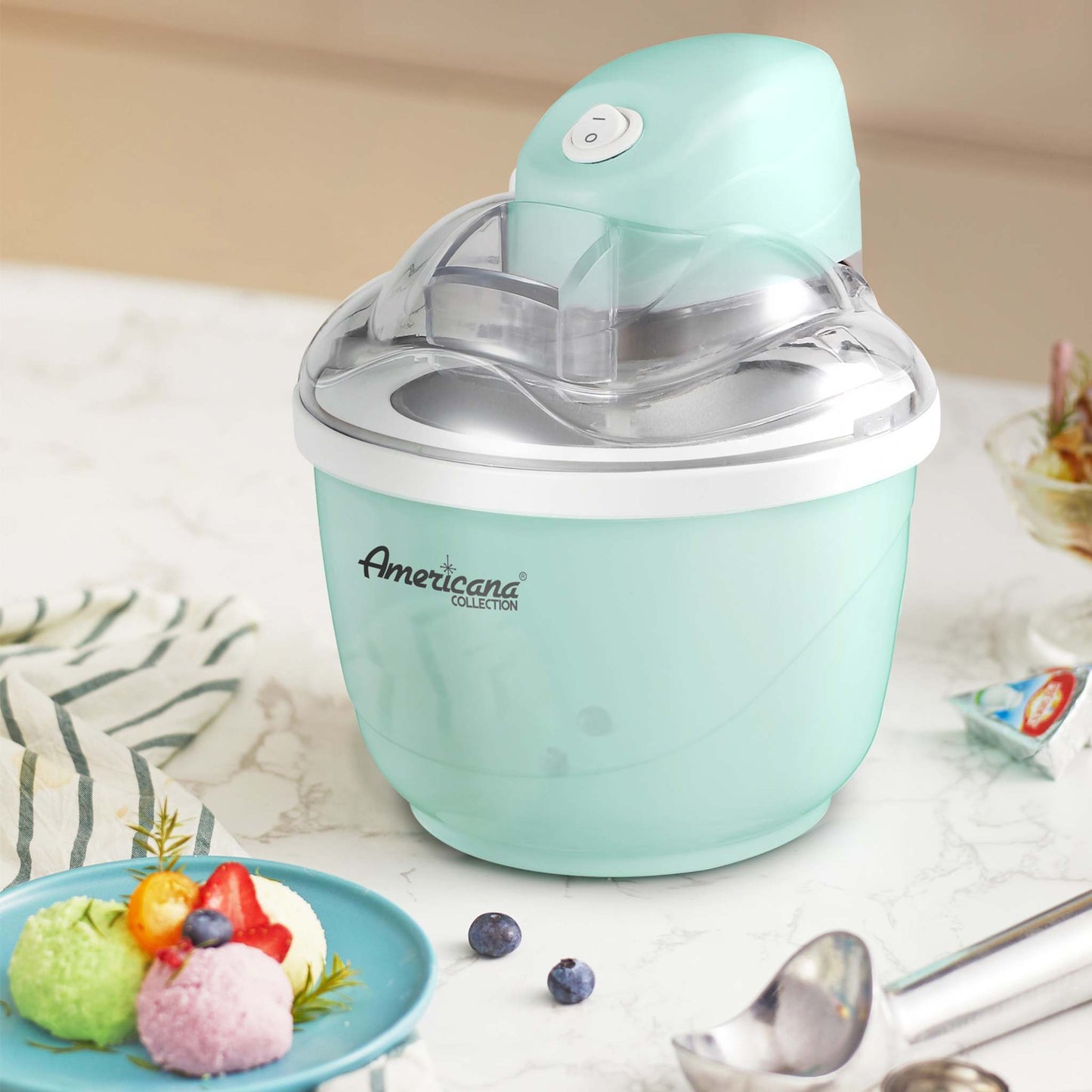 AMERICANA 1QT ELECTRIC ICE CREAM MAKER MINT