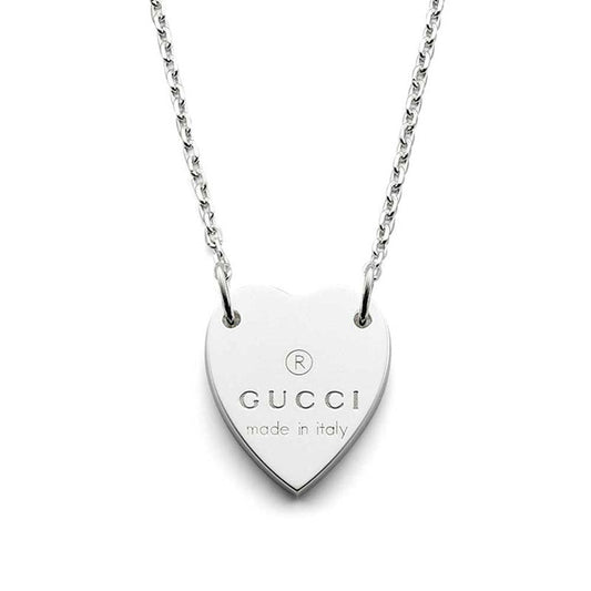 NECKLACE TRADEMARK HEART PENDANT
