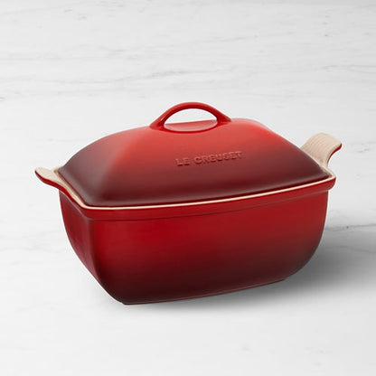 4.5qt Heritage Stoneware Deep Covered Baker Cerise