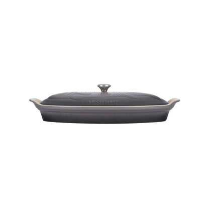 1.7QT HERITAGE STONEWARE FISH BAKER OYSTER