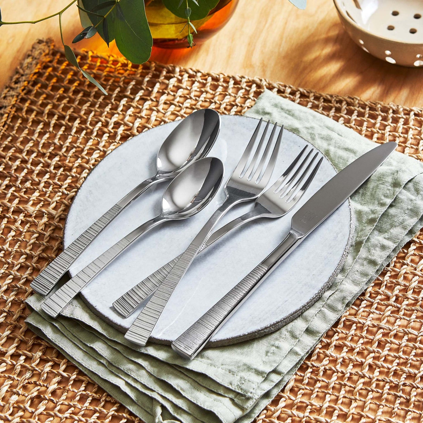 KINGWOOD 42PC FLATWARE SET