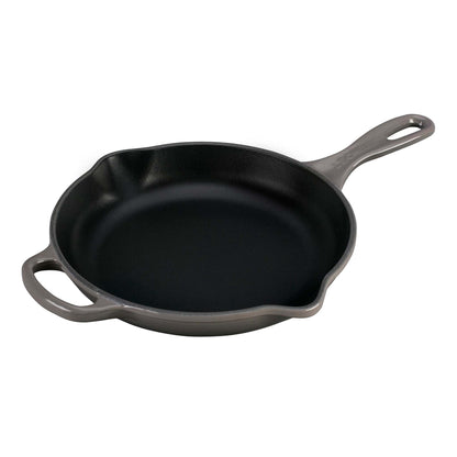 9" SIGNATURE CAST IRON SKILLET OYSTER